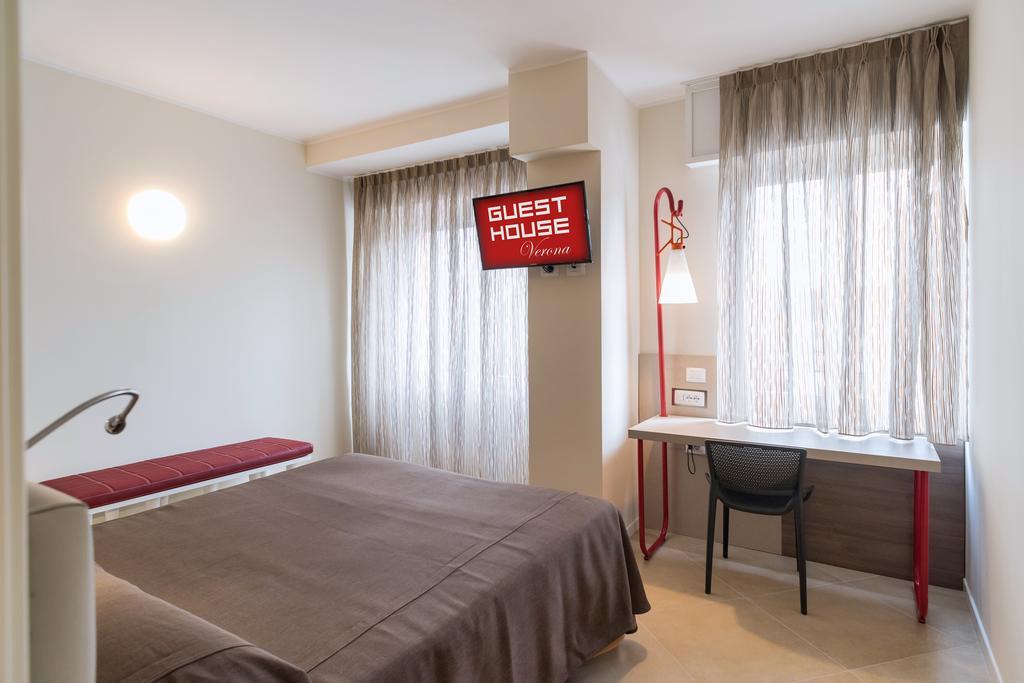 Guesthouse เวโรนา ห้อง รูปภาพ