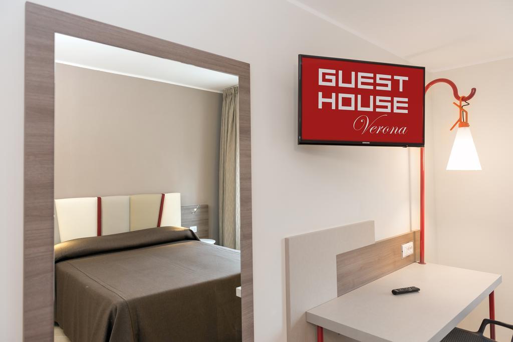 Guesthouse เวโรนา ห้อง รูปภาพ