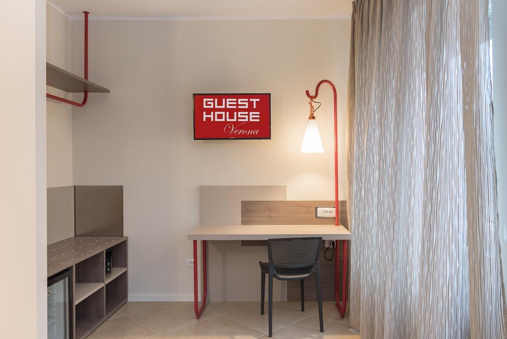Guesthouse เวโรนา ห้อง รูปภาพ