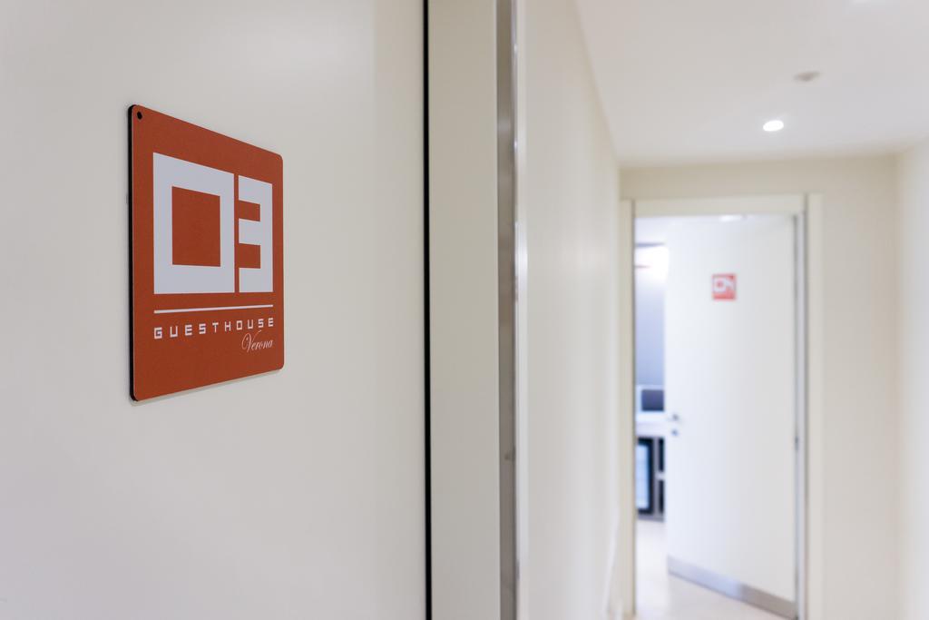 Guesthouse เวโรนา ภายนอก รูปภาพ
